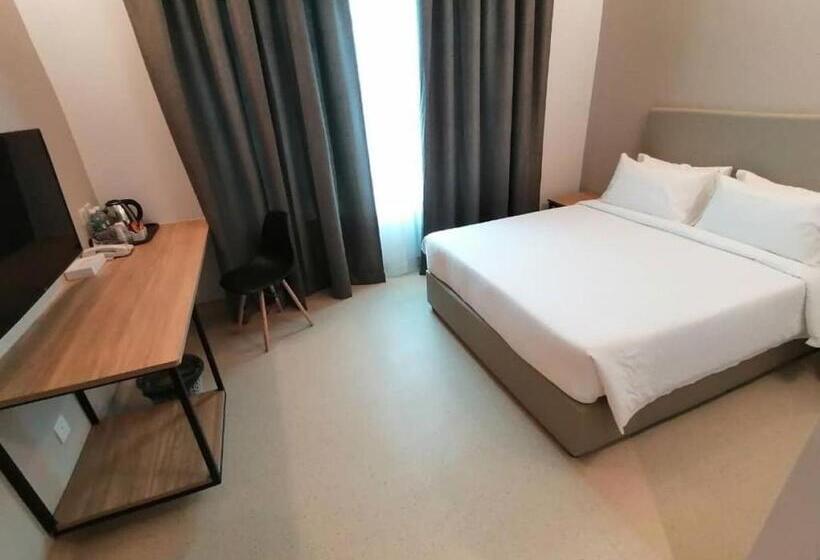 Quarto deluxe, Serapi Verdure