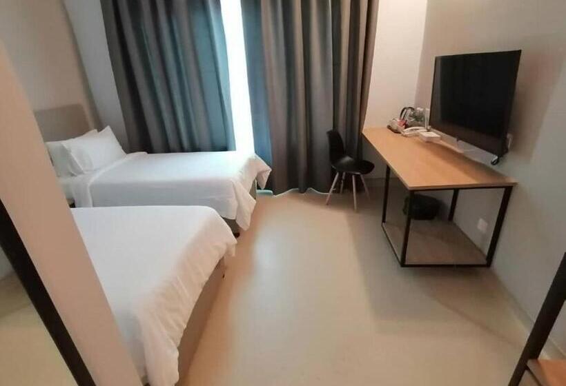 Quarto deluxe, Serapi Verdure