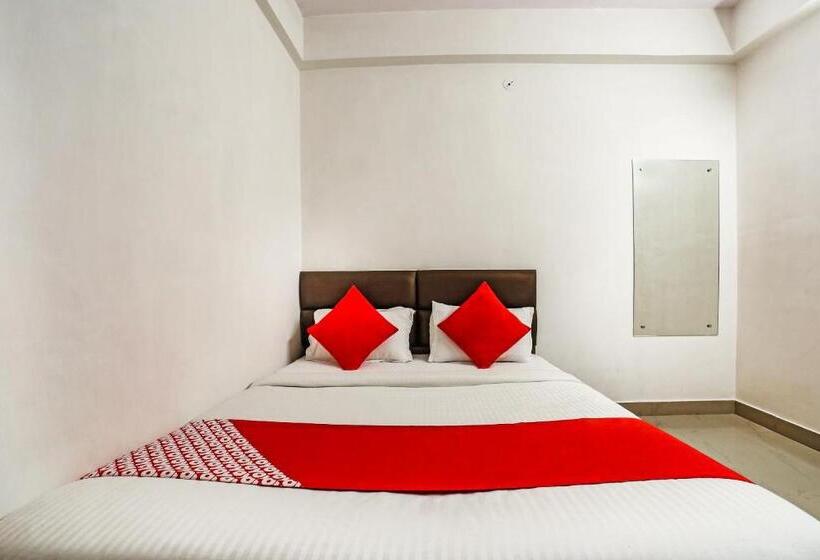 Трехместный Номер Классика, O Aarav