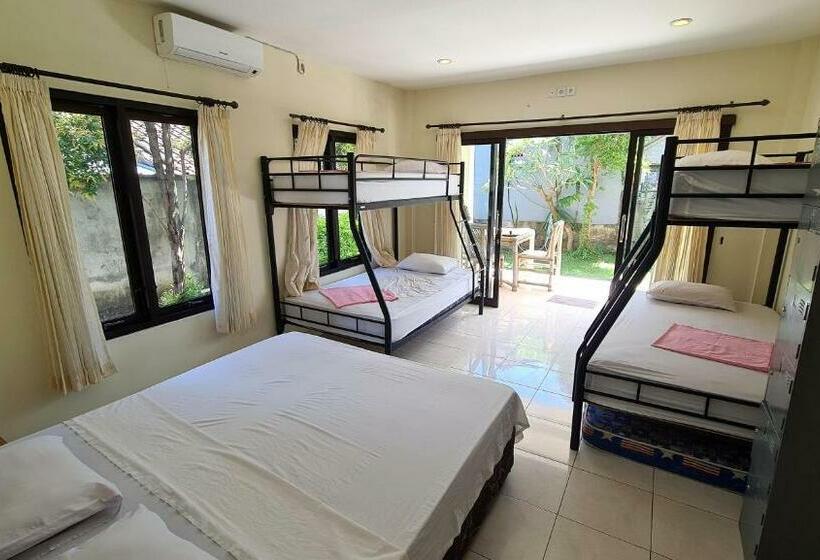 מיטה בחדר משותף, Bali Fab Dive Center