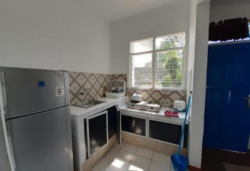 Bahçe Manzaralı Standart Bungalov, Aries Biru Resort