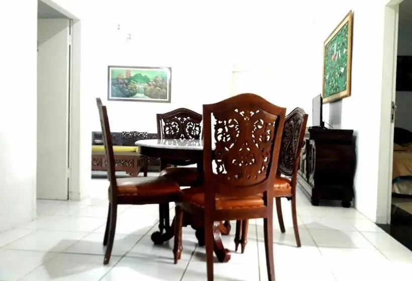 Kertre Néző Standard Bungalow, Aries Biru Resort