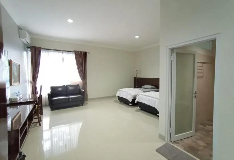 Junior Suite, Aries Biru Resort