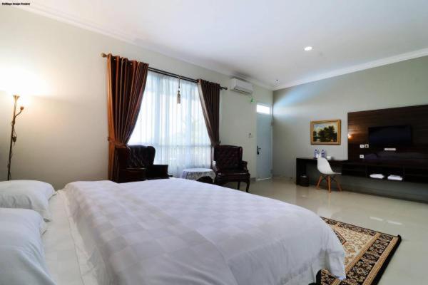 Люкс, Aries Biru Resort