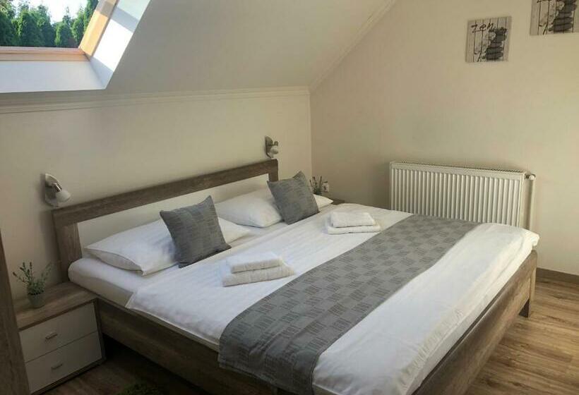 آپارتمان 1 خوابه, Judit Vendégház