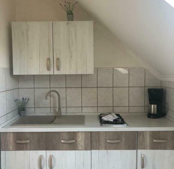 آپارتمان 1 خوابه, Judit Vendégház