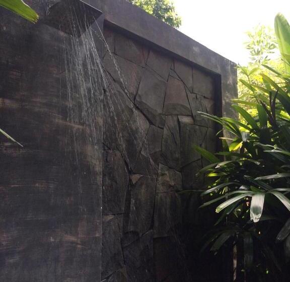 スタンダードルーム, Lullaby Bungalows