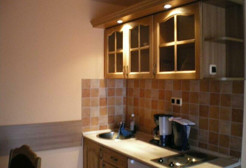 Апартаменты 1 Спальня с Балконом, Mediterrán Apartmanok Harkány