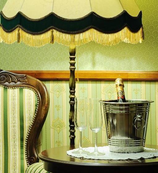 Номер Deluxe Кровать Кинг, Szekszárd Szálló