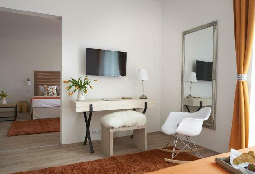 Семейный Номер Deluxe, Villa Millennium