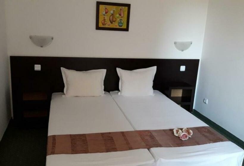 Номер Deluxe, Family нouse  нotel Asai