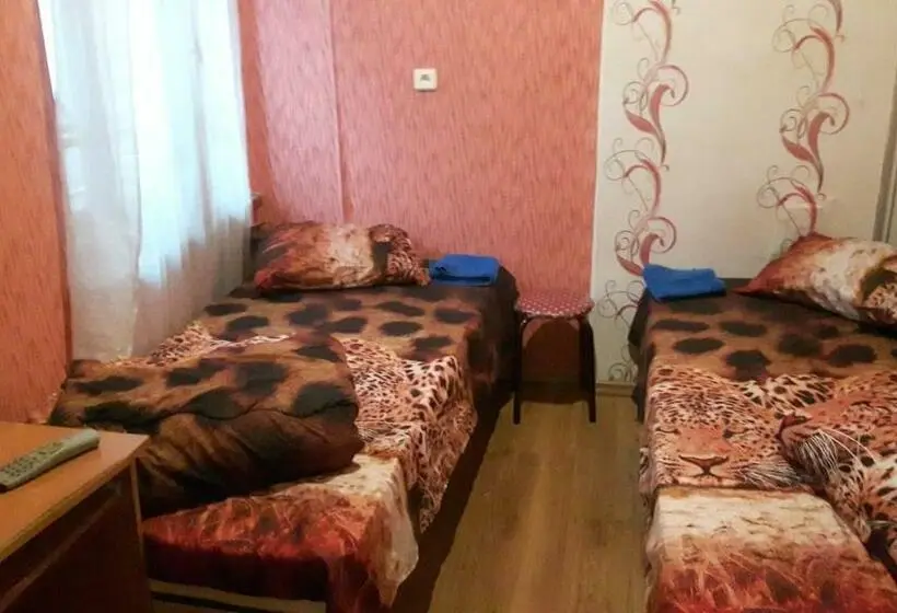 Economy Kamer met Gedeelde Badkamer, Hostel Alex 1
