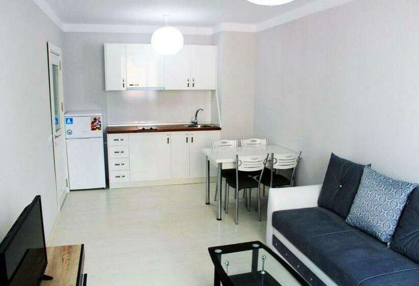 חדר משפחתי צדדי נוף לים, Apart Hotel Stamopolu Lux с изглед към морето