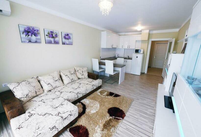 חדר משפחתי צדדי נוף לים, Apart Hotel Stamopolu Lux с изглед към морето