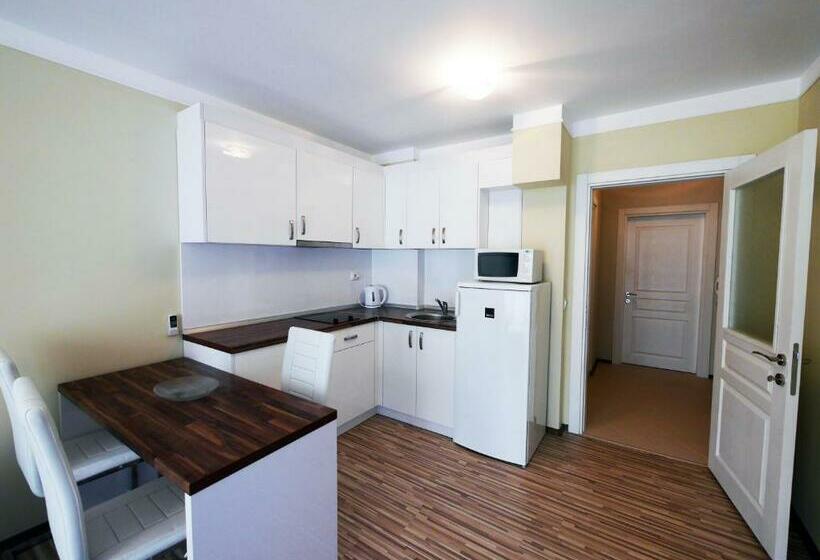 חדר משפחתי צדדי נוף לים, Apart Hotel Stamopolu Lux с изглед към морето