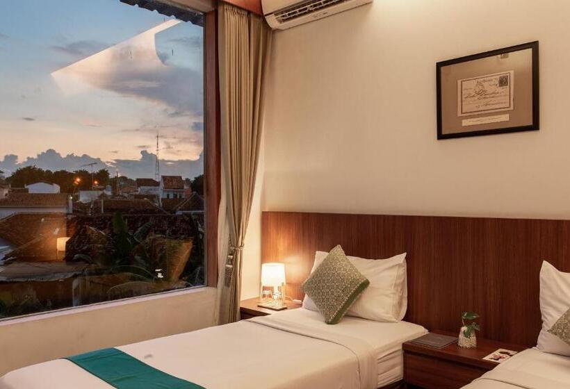 חדר סופריור, Blambangan