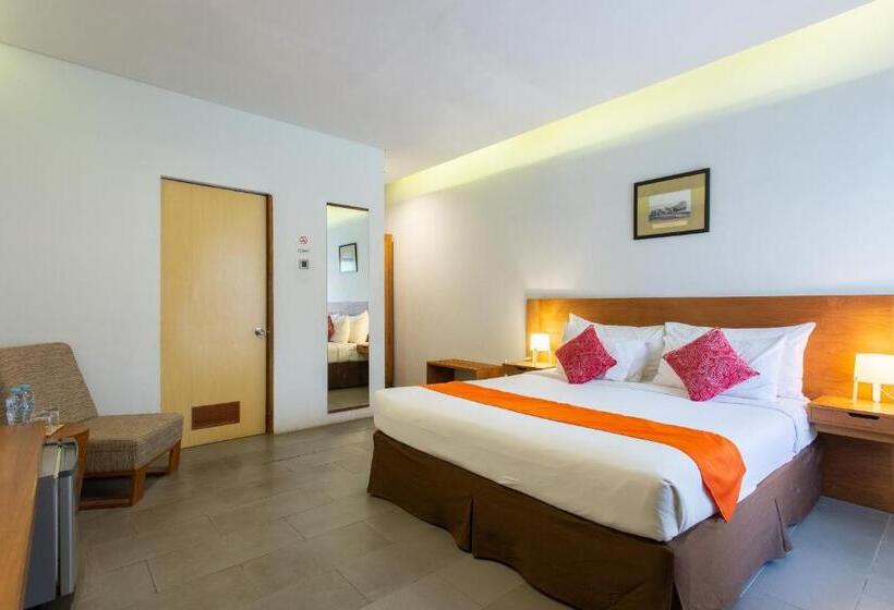 חדר סטנדרט נוף לבריכה, Blambangan