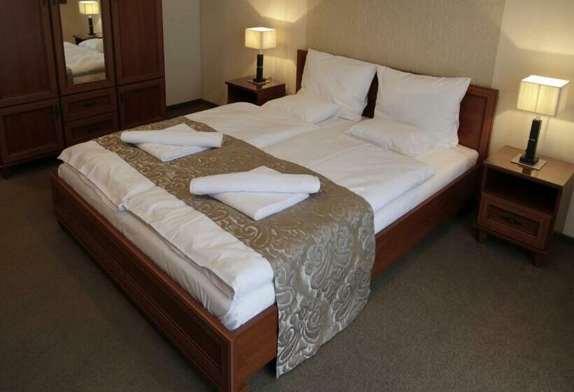 Номер Стандарт с Балконом, Brill Orosháza