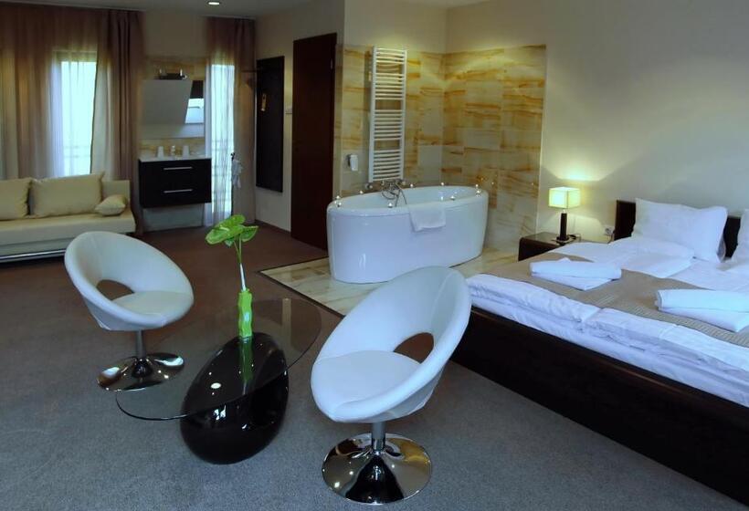 Люкс, Brill Orosháza