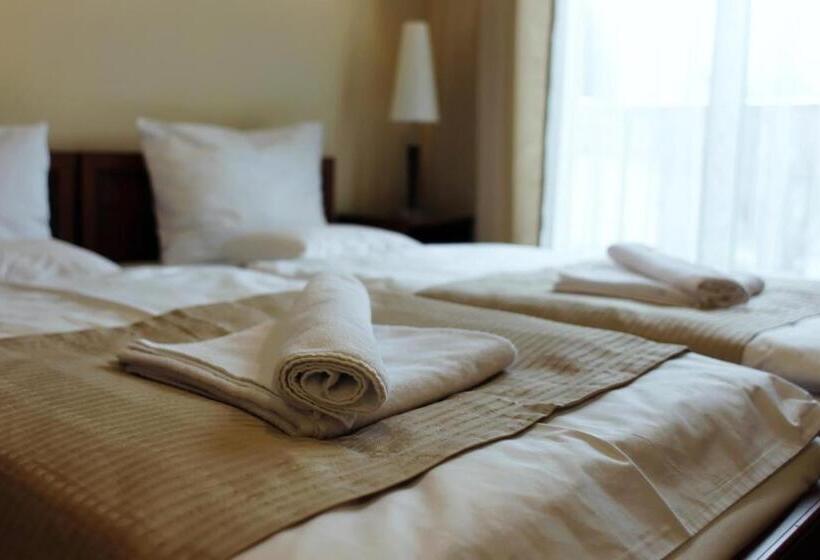 Номер Стандарт, Brill Orosháza