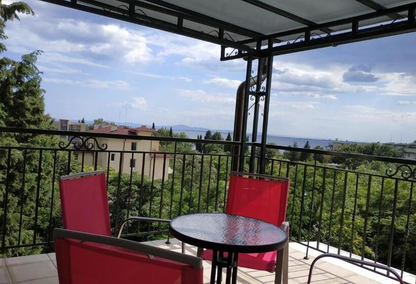 带海景的标准工作室, Family нouse нotel Asai