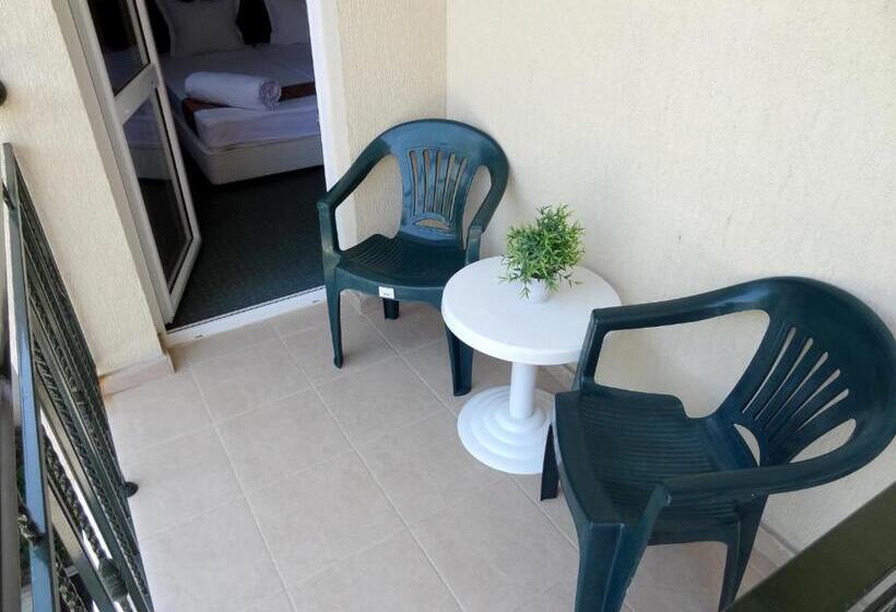 Номер Стандарт, Family нouse  нotel Asai