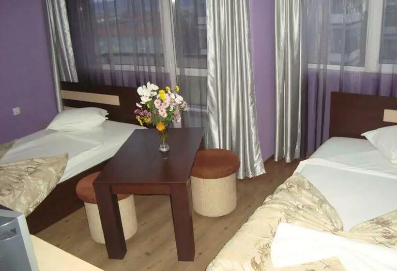 Standard-huone Parveke, Han Krum