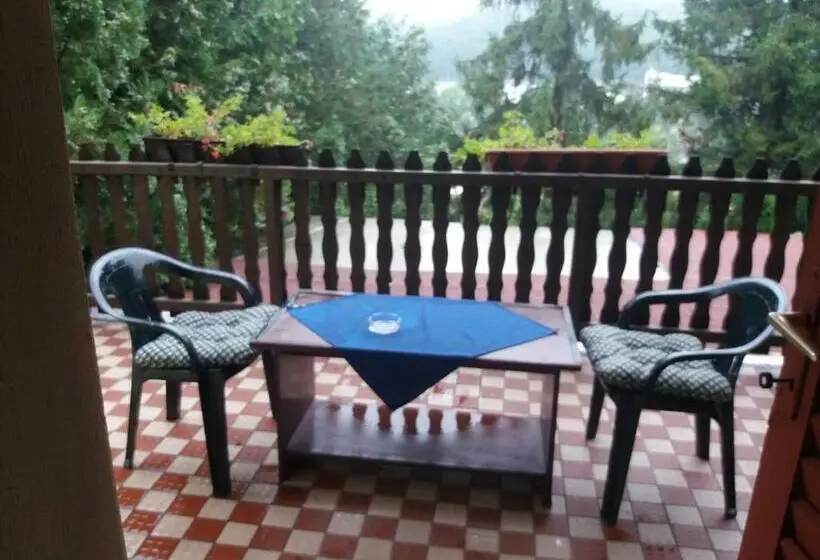 اتاق استاندارد, Lillafüred Kapuja