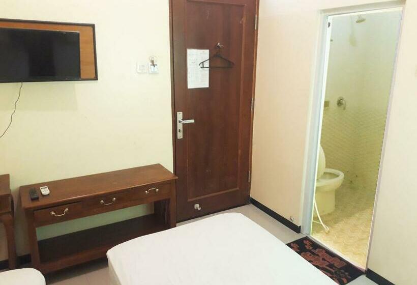 Номер Deluxe, Pelangi Indah