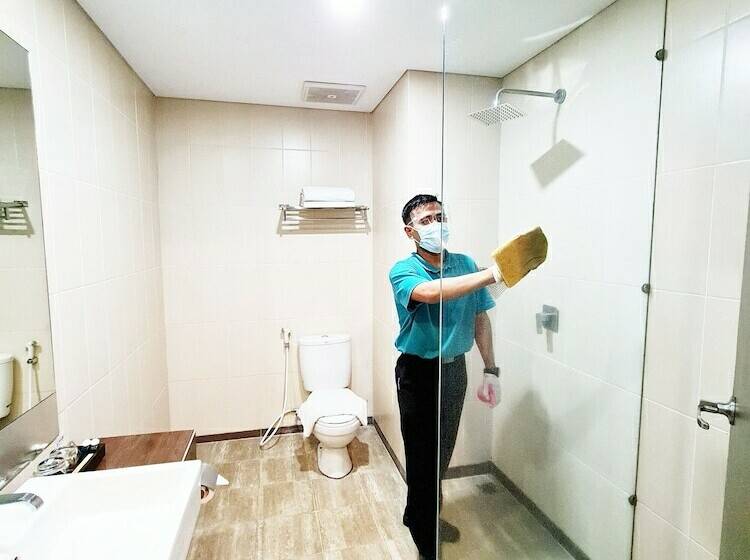 חדר דלוקס, Tasneem Convention Hotel Yogyakarta