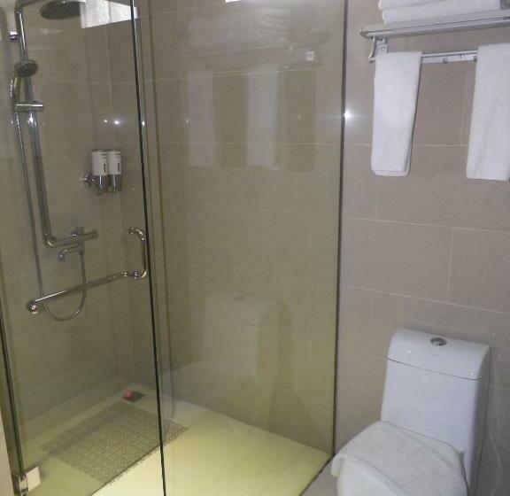 Delüks Oda, Victory Bandung