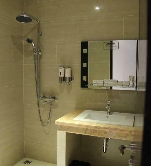 Aile Odası, Victory Bandung