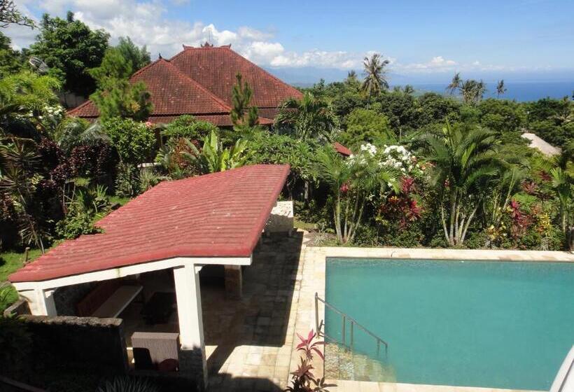 شقة دور أخير غرفتين نوم, The Hamsa