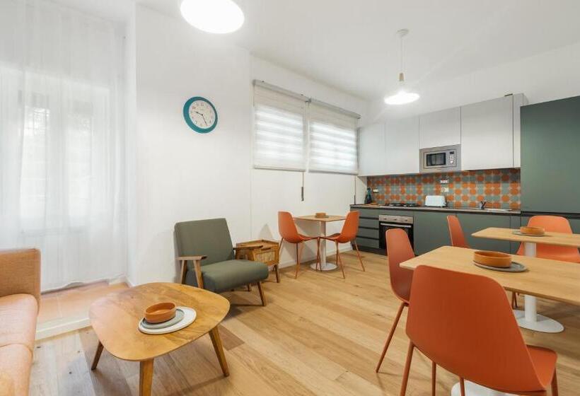 اتاق استاندارد, Camera Green Con Bagno E Balcone