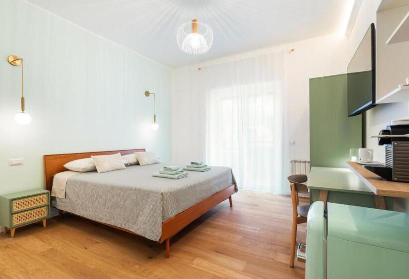 اتاق استاندارد, Camera Green Con Bagno E Balcone