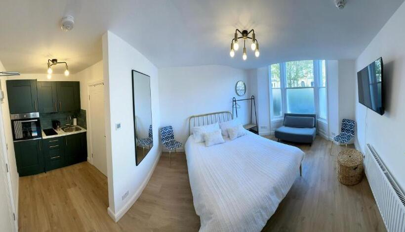 إستوديو قياسى, Finsbury Park Studios