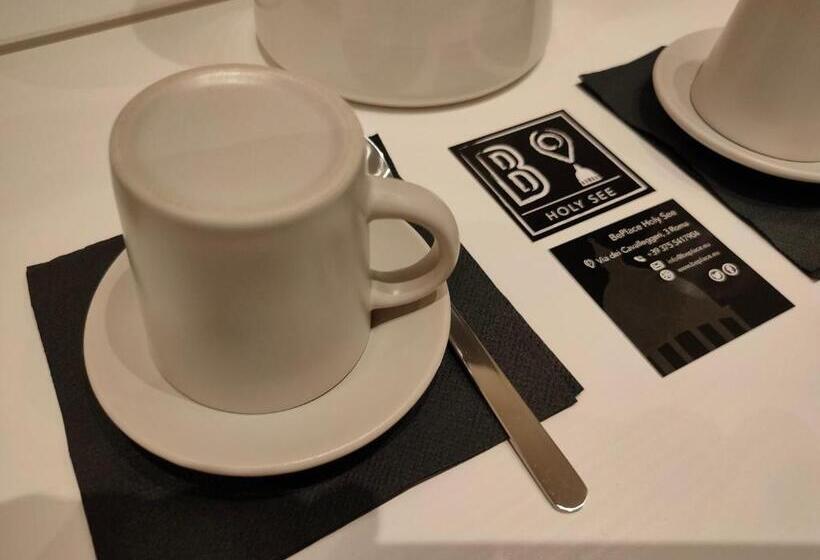 חדר דלוקס, Beplace Holy See