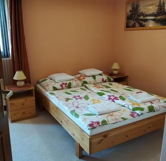 חדר דלוקס, Magdaléna Panzio