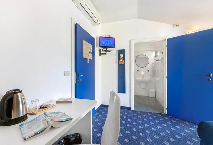 Pokój Standard Jednoosobowy, Bike & Wind Hotel Villa Maria   Happy Rentals