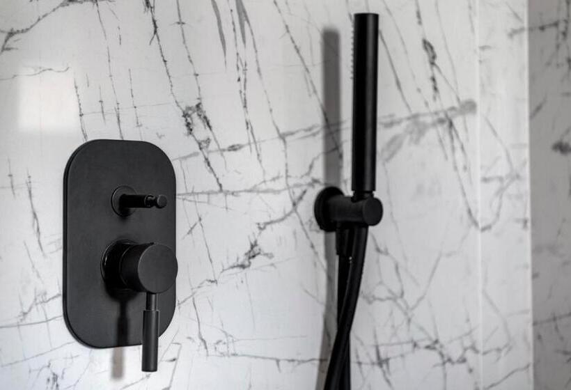 اتاق استاندارد, Times Elegant Rooms