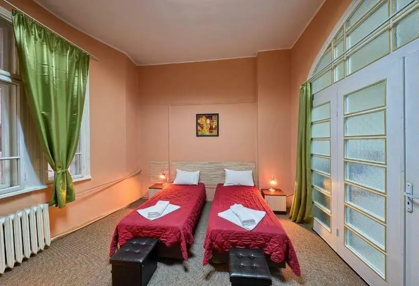 Habitación Estándar Baño Compartido, Guest House 32