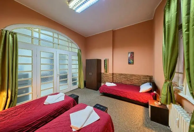 Habitación Estándar Baño Compartido, Guest House 32