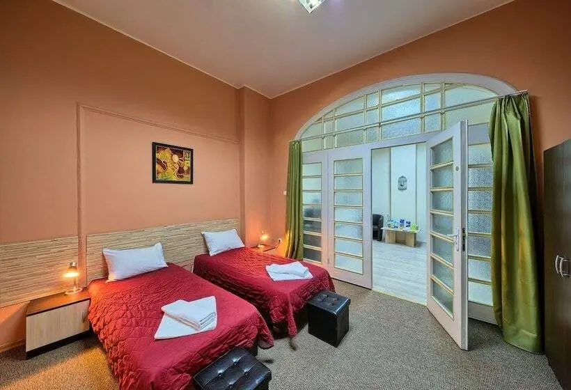 Habitación Estándar Baño Compartido, Guest House 32