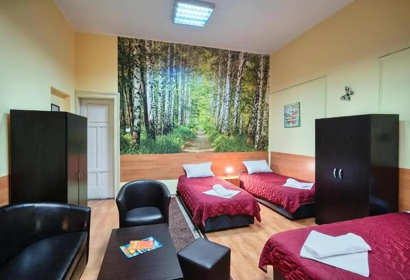 Habitación Familiar, Guest House 32
