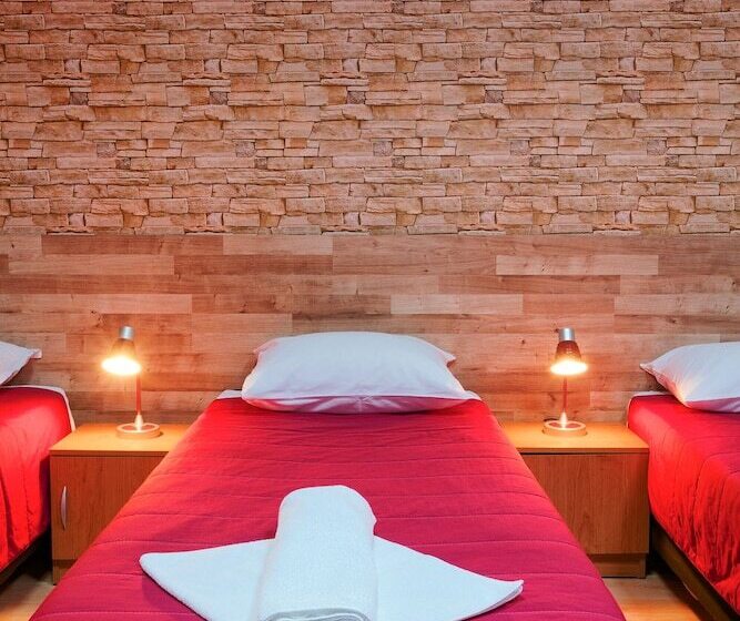 غرفة قياسية ثلاثية حمام مشترك, Guest House 32