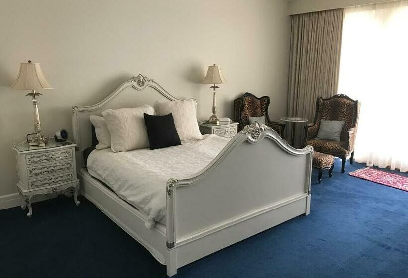 带泳池观景的豪华房, Freeman On Ford