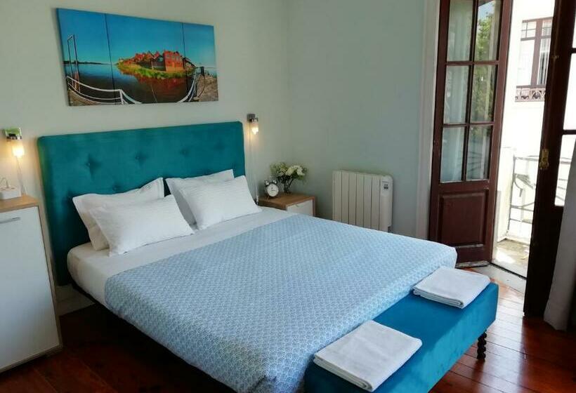 اتاق استاندارد با سرویس بهداشتی مشترک, Casa Azul Hostel