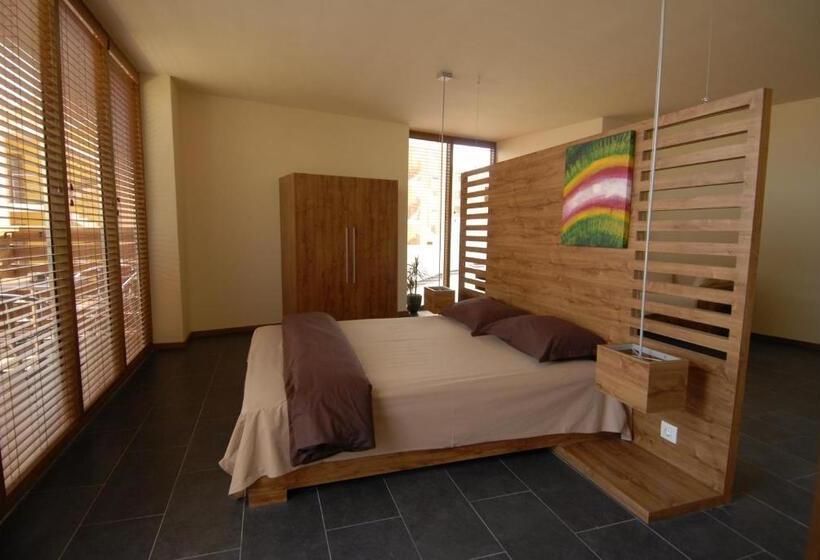 オーシャンビューバルコニー付スタンダードワンルーム, Design Hotel Logatero