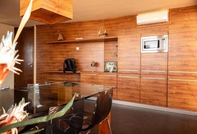 Apartamento Ático 1 Quarto, Design Hotel Logatero