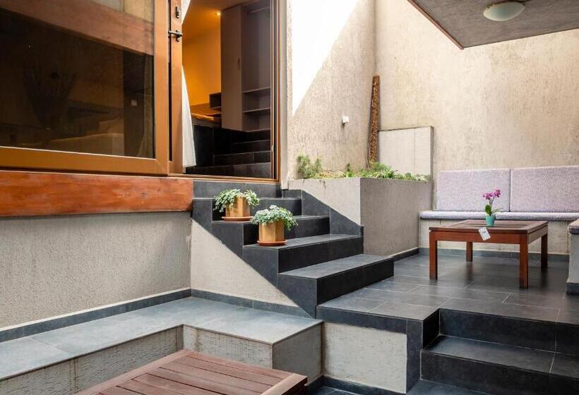 １階ジュニアスイート, Design Hotel Logatero